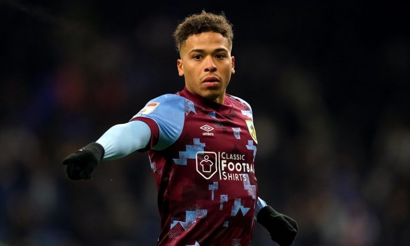 Benson verklaart keuze voor Burnley