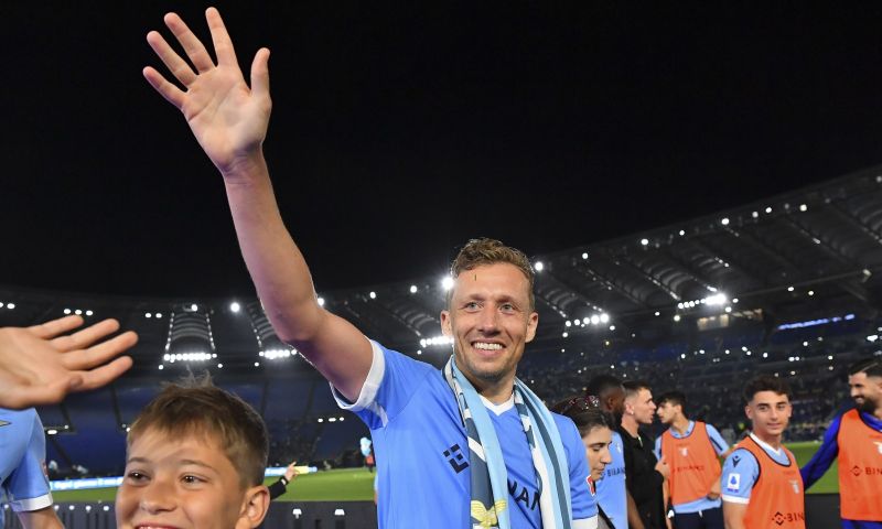 Lucas Leiva stopt met voetballen vanwege hartproblemen