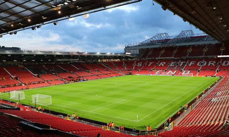 Biedingen op Manchester United in nieuwe fase