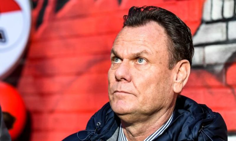 'Frontale aanval' van AZ: Alkmaarders eisen onderzoek naar KNVB-top