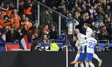 Thumbnail for article: 'Van wat er nu op het veld staat kunnen alleen Memphis, Van Dijk en Aké mee'