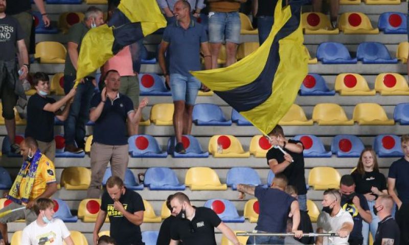 'Assistent-coach STVV ontslagen na vechtpartij op training'