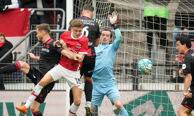 AZ komt in spraakmakend duel niet langs Heerenveen