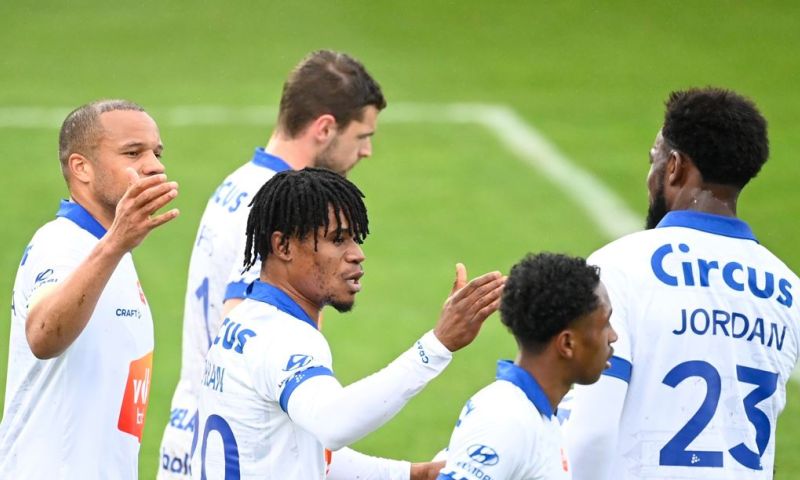 Gent legt de druk bij Club Brugge, enkel mirakels houden Seraing in 1A