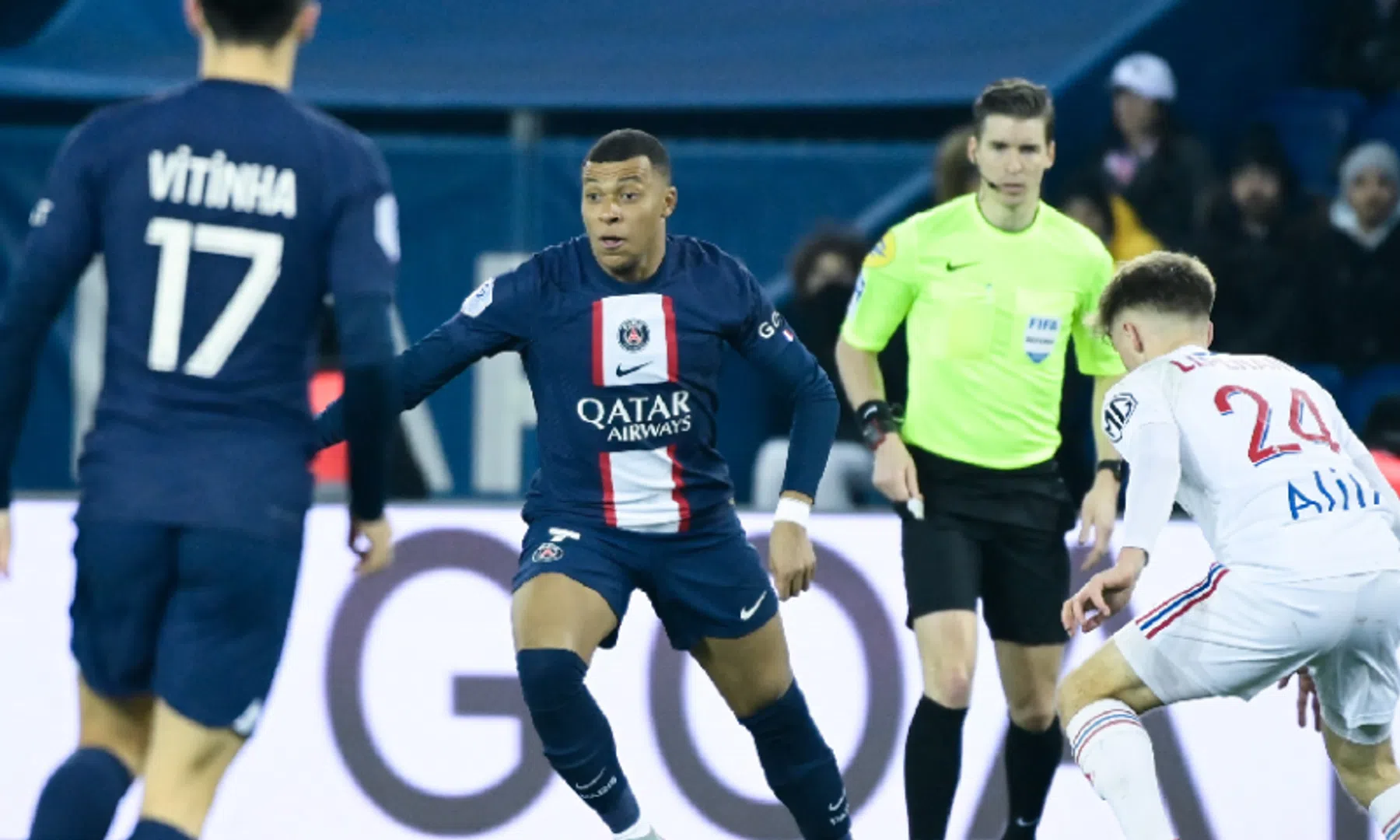 Tandeloos Paris Saint-Germain lijdt alweer vijfde nederlaag van het seizoen