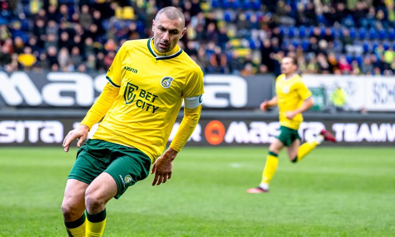 Hoogst opmerkelijk: Burak Yilmaz lijkt afscheid te nemen van Fortuna Sittard