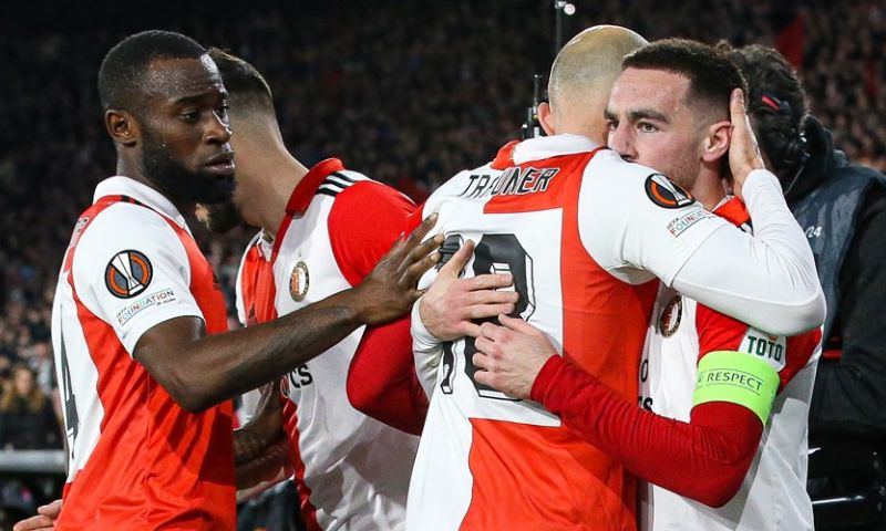 'Gigantische interesse uit Europa voor Feyenoord: vooral kwartet lijkt populair'
