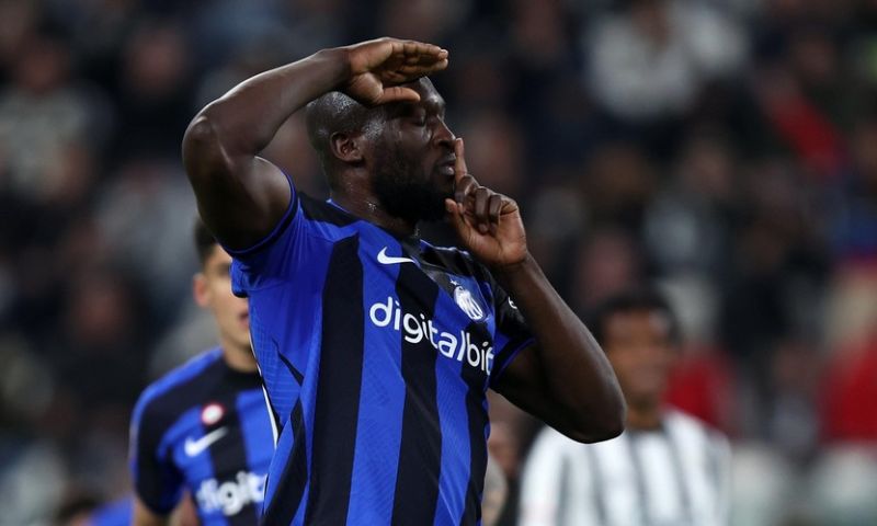 Lukaku racistisch bejegend tijdens Inter - Juve