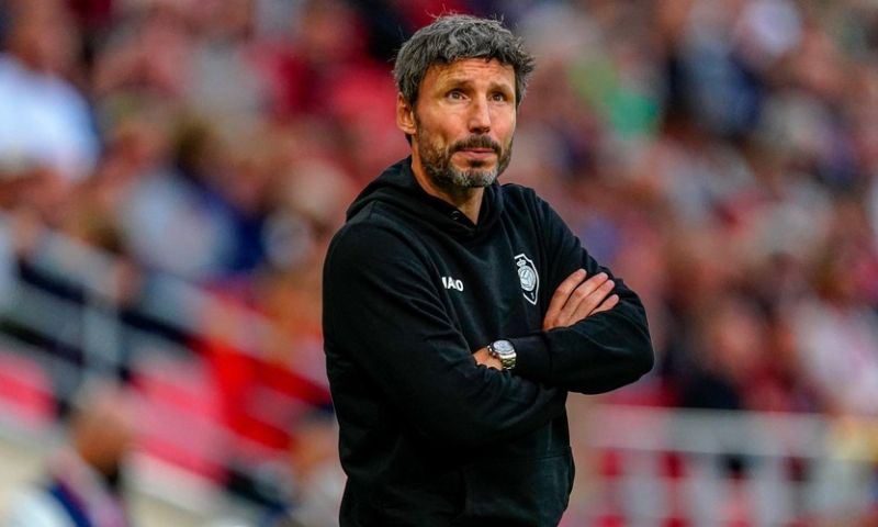 Veel lof voor Antwerp-coach Van Bommel