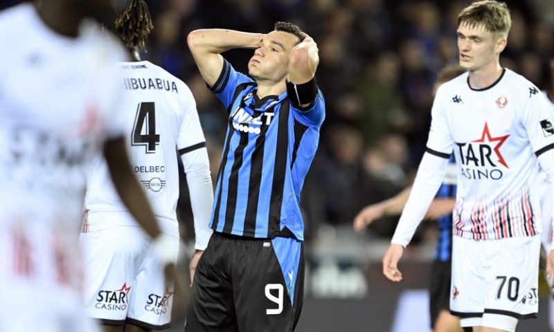 Geen strafschop voor Club Brugge na trekfout op Jutgla: 'Dramatische scheids'