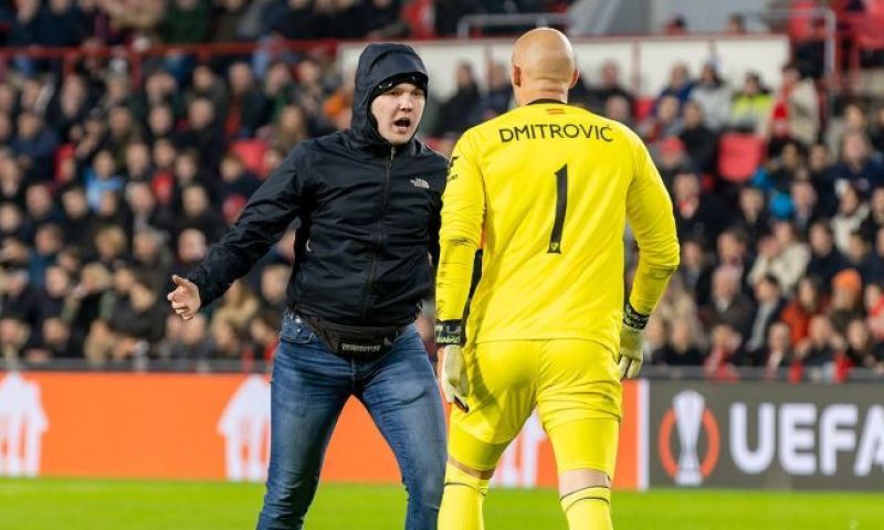 Dmitrovic blikt terug op incident bij PSV: 'Had een wapen kunnen hebben'