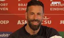 Thumbnail for article: Van Nistelrooij lacht om Veerman-suggestie bij PSV: 'Laat ik niet aan Joey over'