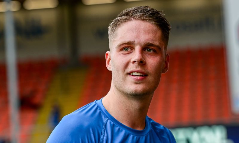 PSV'er Veerman lacht in Volendam én is zelfkritisch