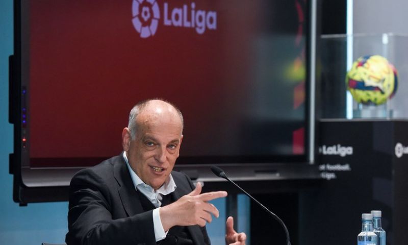 Tebas denkt mee met Eredivisie-top: 'Dan kan Ajax spelers langer binden'