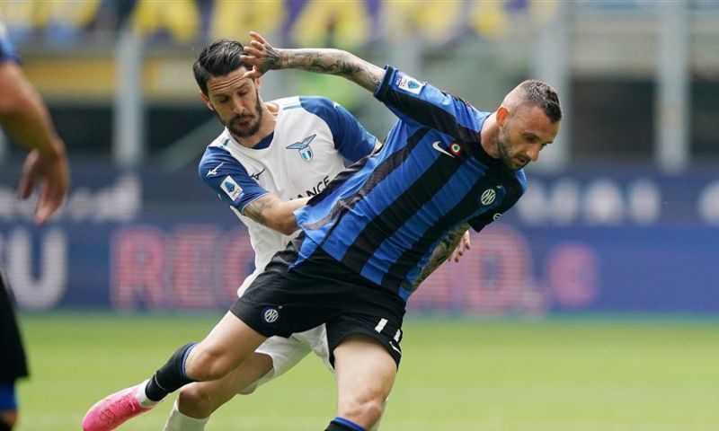 Inter rolt de rode loper uit voor Napoli na knappe comeback tegen SS Lazio