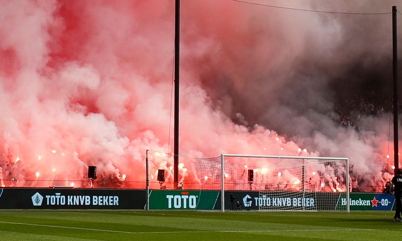 Meerdere vernielingen in De Kuip door gefrustreerde fans