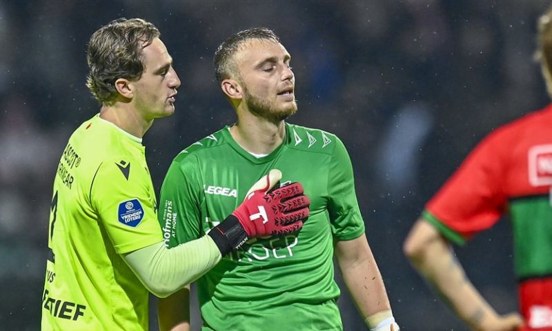 Blunder Cillessen breekt NEC op: 'Een mokerslag, een enorme klap, heel zuur'