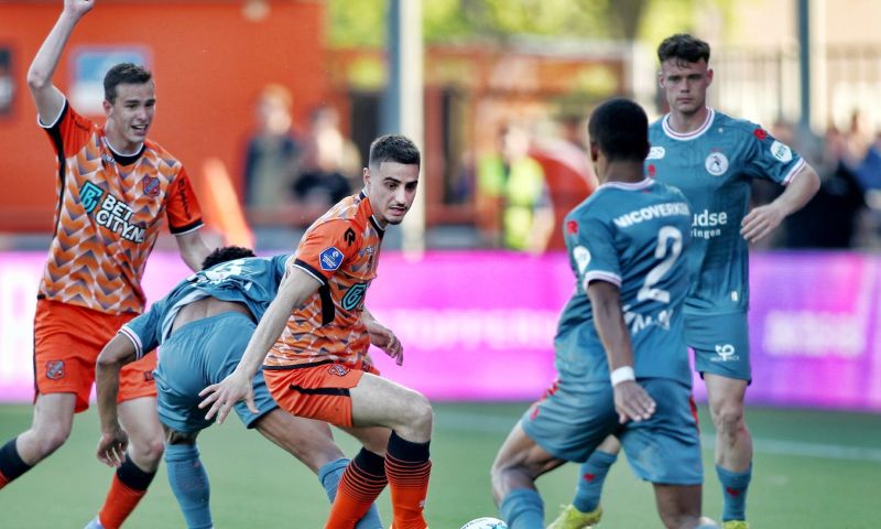 FC Volendam boekt cruciale zege in strijd tegen degradatie: Mbuyamba matchwinner