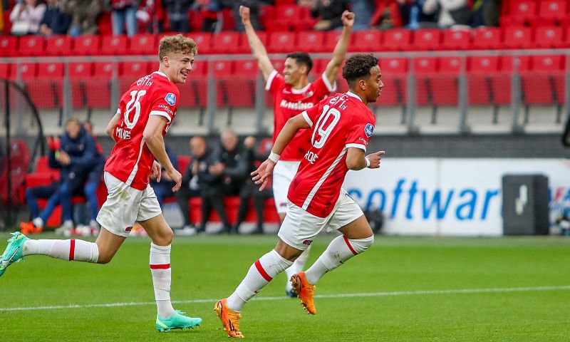 AZ verslaat FC Emmen