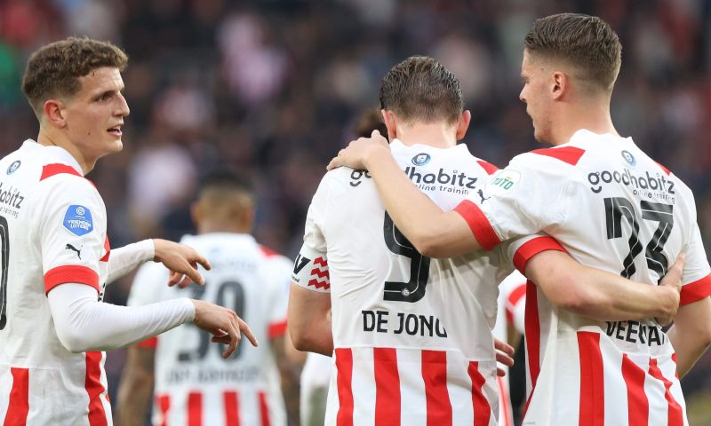 Perez bekritiseert zes spelers van PSV