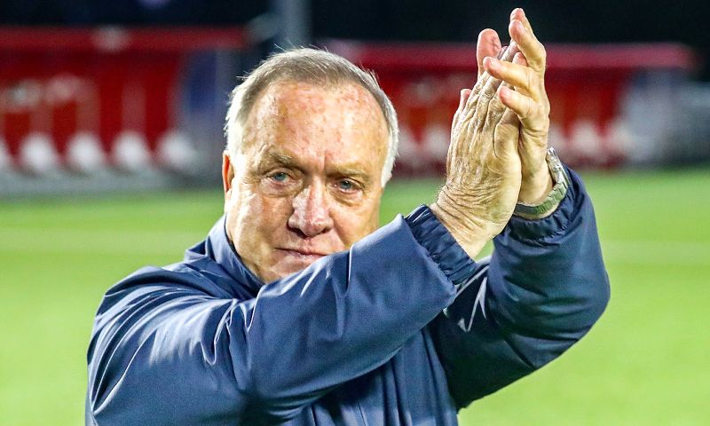 Dick Advocaat zwaait af als trainer