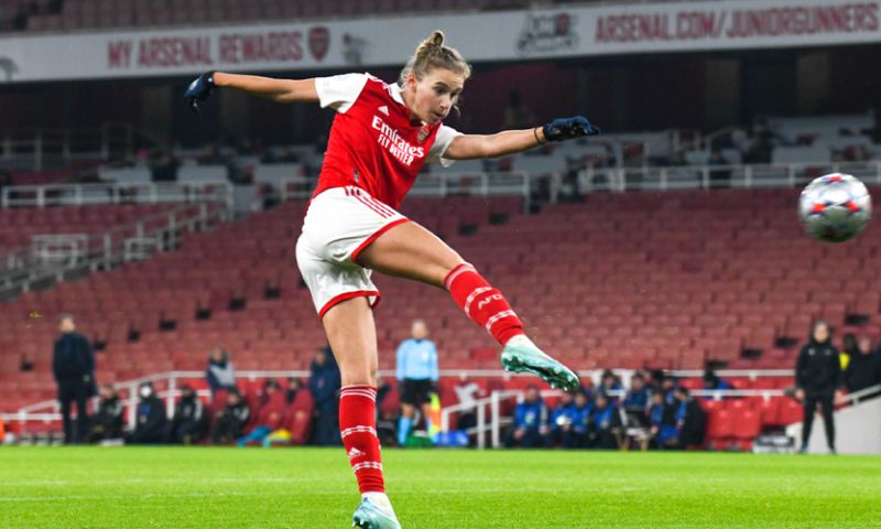 Vrouwenvoetbal geteisterd door blessures, weet Miedema: 'De kalender is overvol'