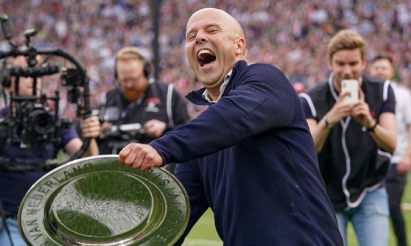 'Bepalende dag voor Feyenoord op komst: kampioen wil duidelijkheid van Slot'