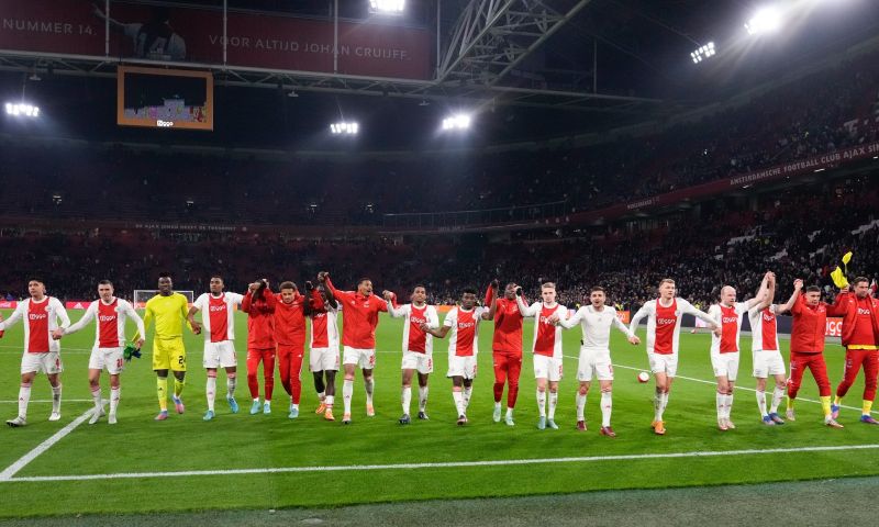 Het Parool: Ajax-commissarissen zullen tóch tienduizenden euro's krijgen