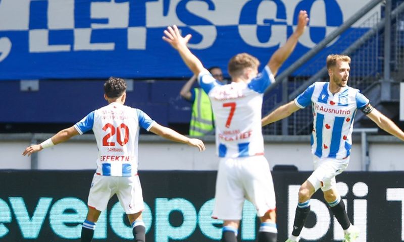 Heerenveen plaatst zich voor play-offs, RKC blameert zich bij Cambuur