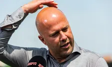 Thumbnail for article: 'Heel slim, maar ik heb het gevoel dat Slot graag naar Tottenham had gewild'