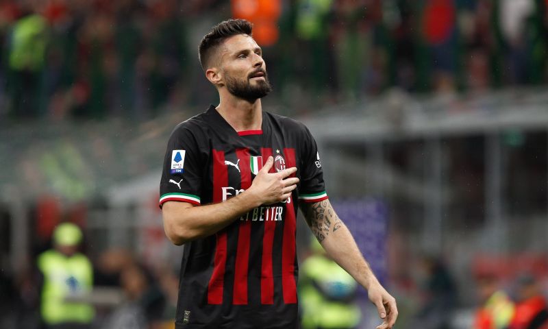 Milan dankt Giroud tegen Juventus en grijpt laatste Champions League-ticket