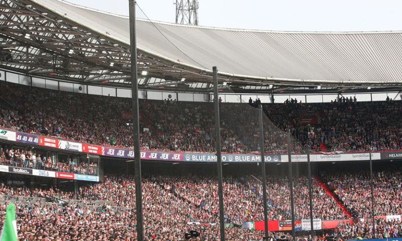 Te Kloese heeft slecht nieuws voor Feyenoord-fans: netten blijven hangen