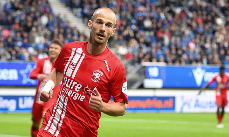 'Als ik het voor het zeggen zou hebben bij FC Twente, zou ik hem zeker verkopen'