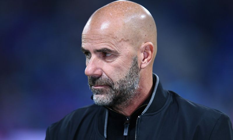 'PSV hakt knoop door en wil Peter Bosz strikken'