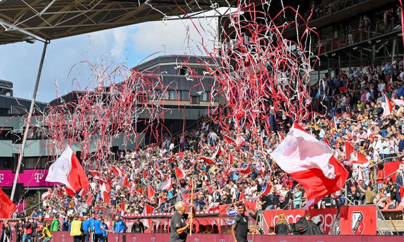 FC Utrecht zet zinnen op groot talent van Watford Adrian Blake