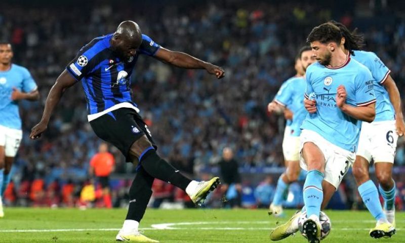 'Lukaku serieuze kandidaat voor aanvoerdersband nu De Bruyne ontbreekt'