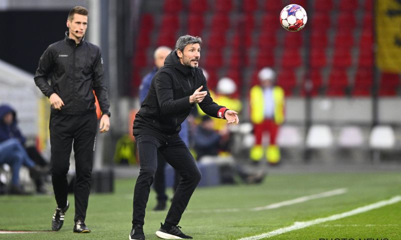 Van Bommel (Antwerp) wint laatste JPL-Manager van de Maand 