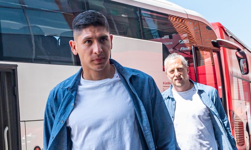 'Toptransfer Álvarez 'wankelt': Ajax verlangt 45 miljoen, interesse uit Engeland'