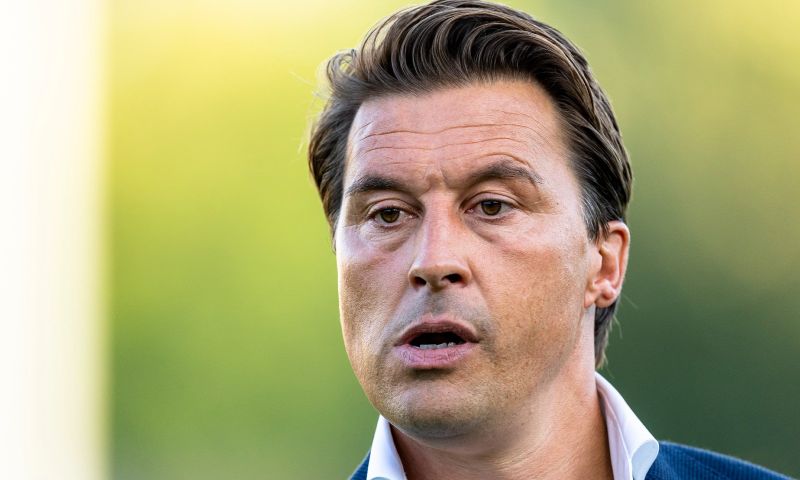 Ajax haalt oude bekende binnen als jeugdcoach: 'Wilde bewust niet te vroeg terug'