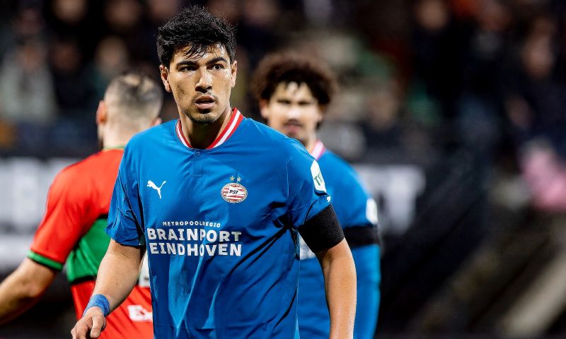 'PSV lijkt afscheid te nemen van Gutiérrez, die voor terugkeer in Mexico staat'