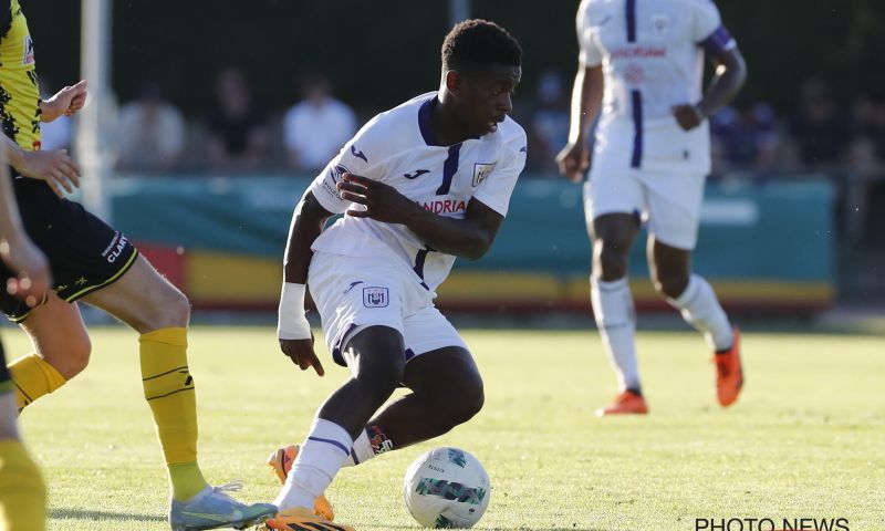 UPDATE: 'Anderlecht wijst bod van 1 miljoen af van Burnley voor Sadiki'