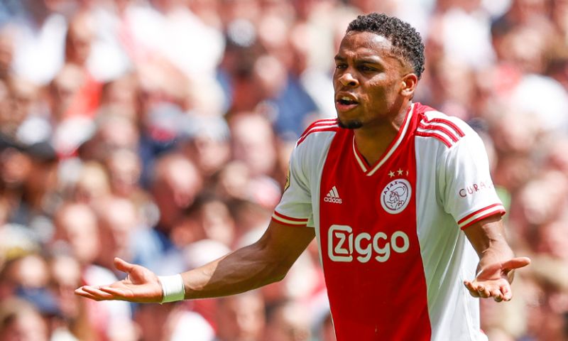 'Als Ajax Sutalo haalt, haal je geen mindere verdediger dan Timber binnen'