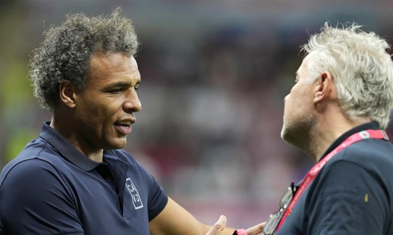 Van Hooijdonk maakt Rangers-fans warm: 'Hij lijkt wel een beetje op mij'