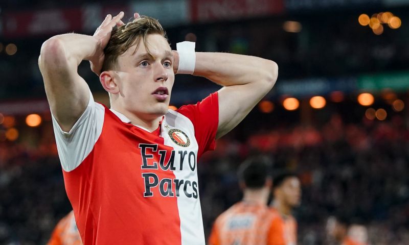 'Wolfsburg krijgt concurrentie voor Pedersen: Feyenoord ontvangt spoedig bod'