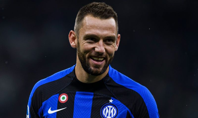 De Vrij blijft bij Internazionale