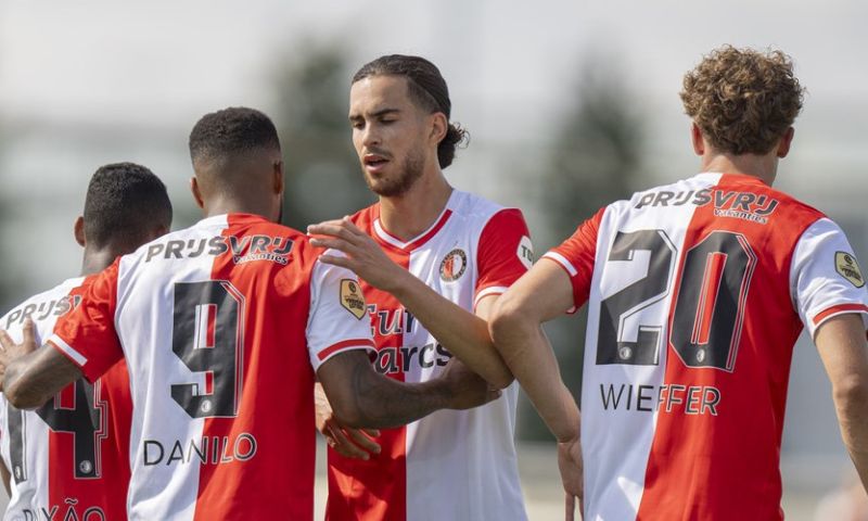 Feyenoord dankt uitblinkende Wellenreuther en verslaat Club Brugge