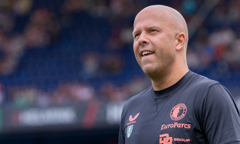 Slot doet onthulling over afgeketste Feyenoord-deal: 'We waren heel dichtbij'