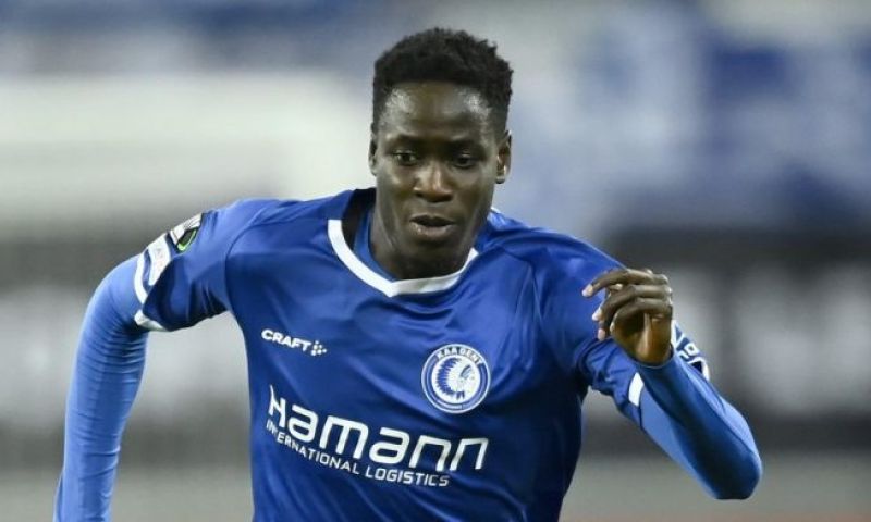 'KAA Gent en Stade Reims bereiken akkoord over transfer verdediger Okumu'