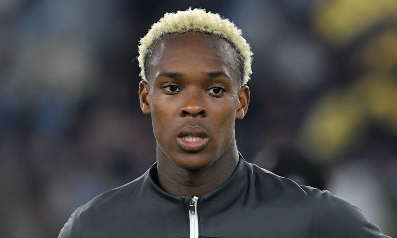 Franse pers lovend over 'speler van het jaar' Emegha: 'Neemt z'n team bij de hand'