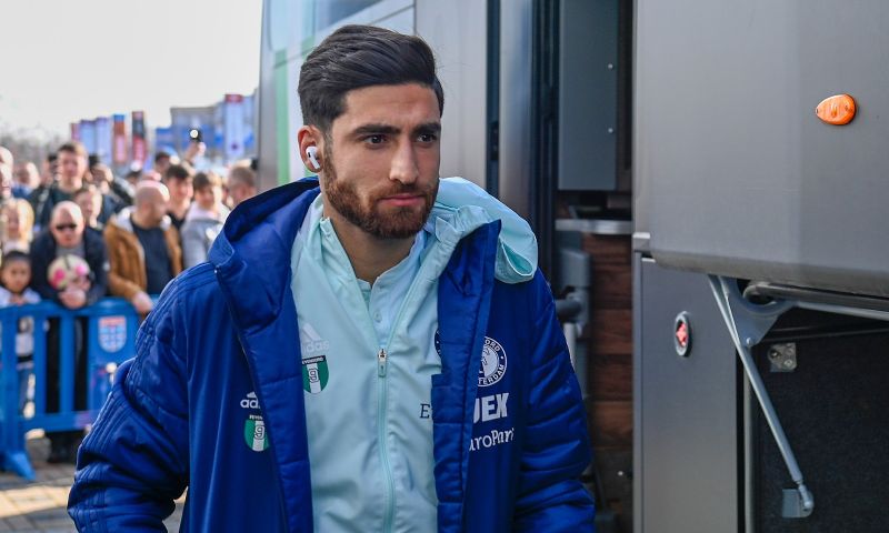 'Jahanbakhsh negeert lucratieve aanbiedingen om bij Feyenoord te blijven'